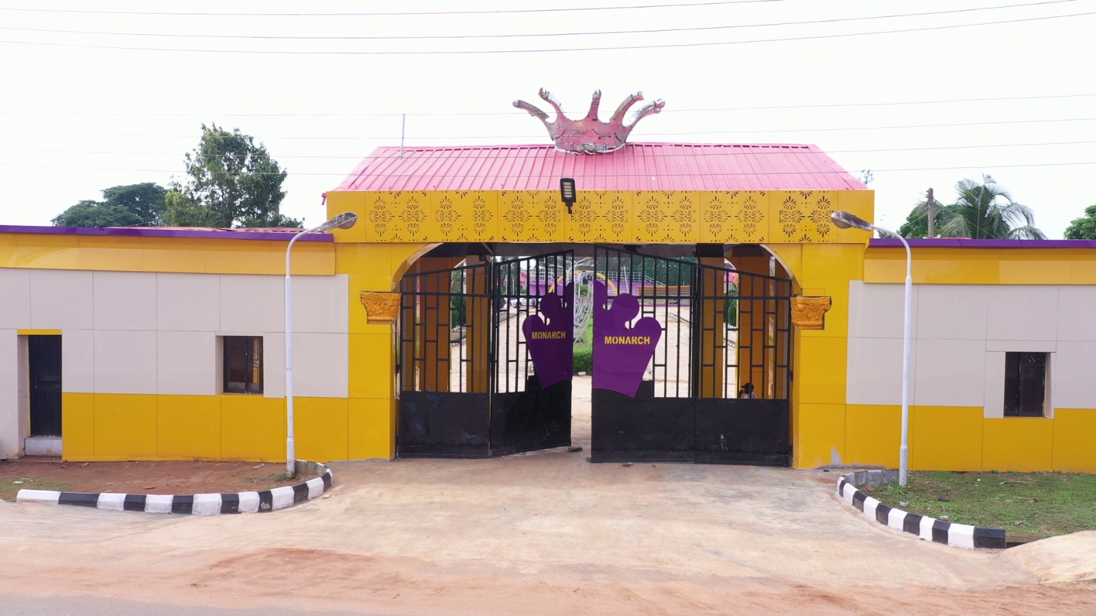 Main entrance gate of Monarch University